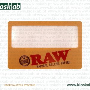 Raw Magnifying Card
