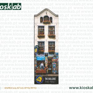 The Bulldog Magnet House 'The First'